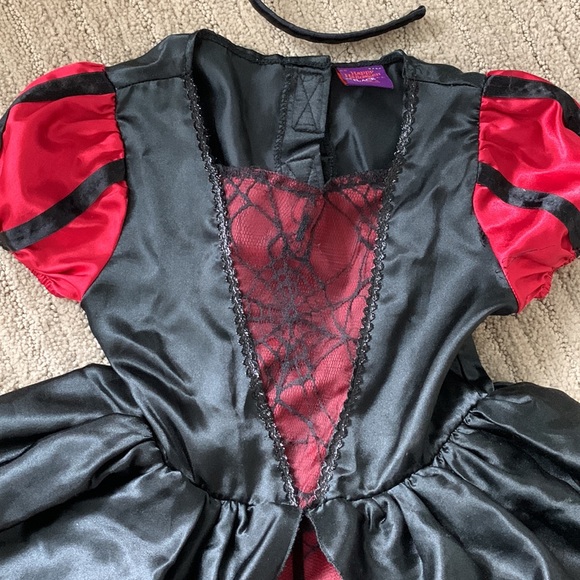 “SOLD”Halloween Girl Witch Costume US4 - Picture 5 of 13